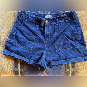 Size 31 size 12, the loft shorts, stretch Denim
